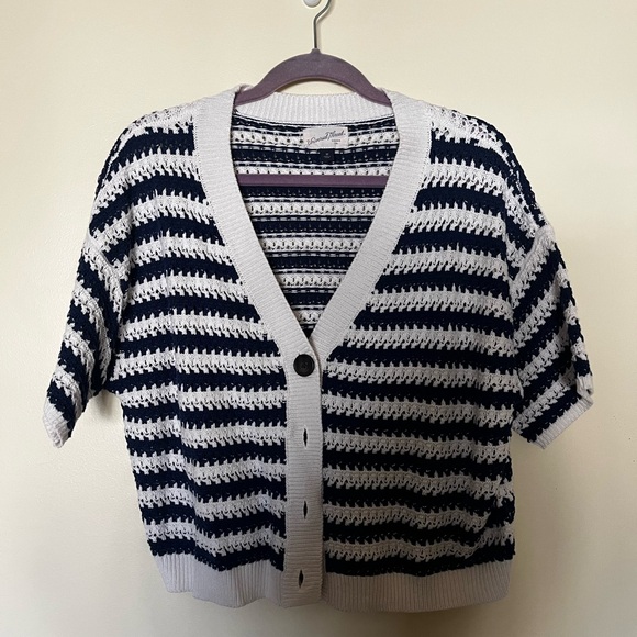 Short Sleeve Button-Front Cardigan - Universal Thread - Picture 4 of 5